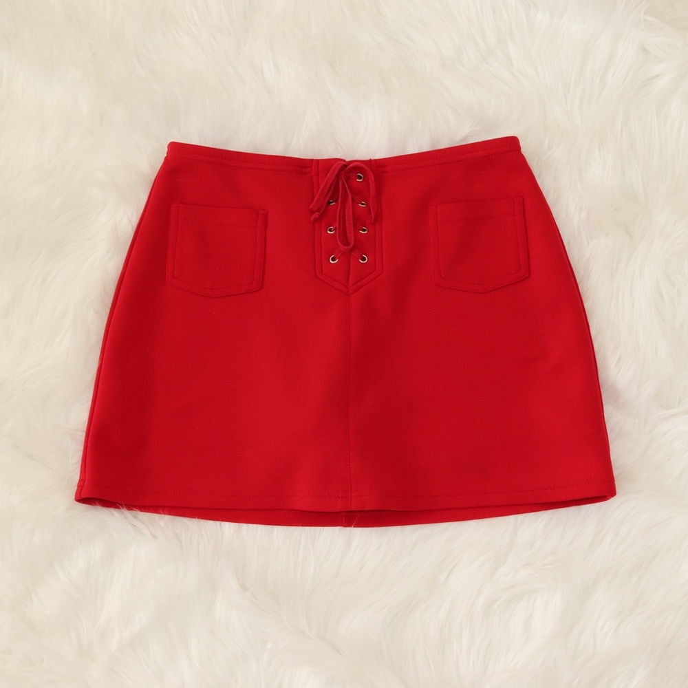 RED TIEUP SKIRT